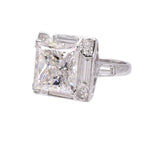 Diamond Engagement Ring in platinum.
