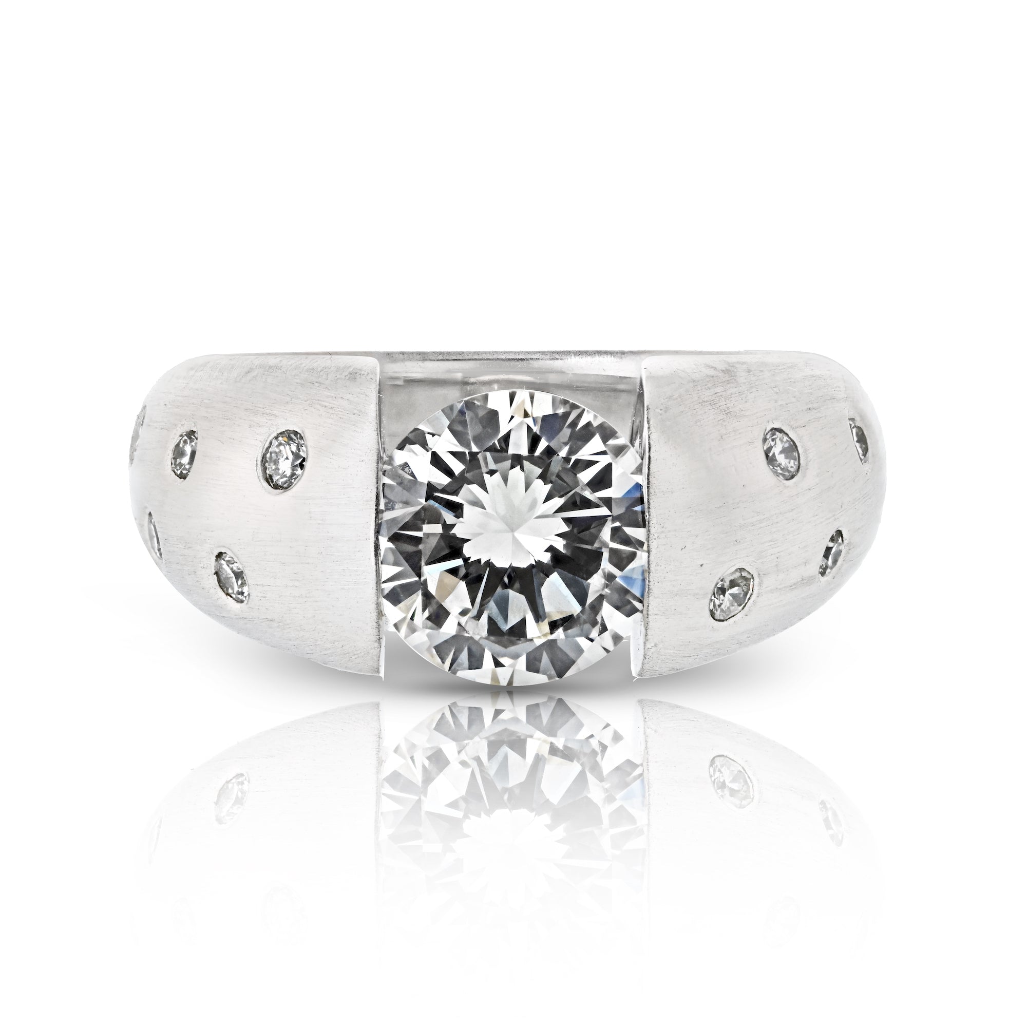 2.00ct GIA Round Brilliant Cut Diamond Ring In Platinum