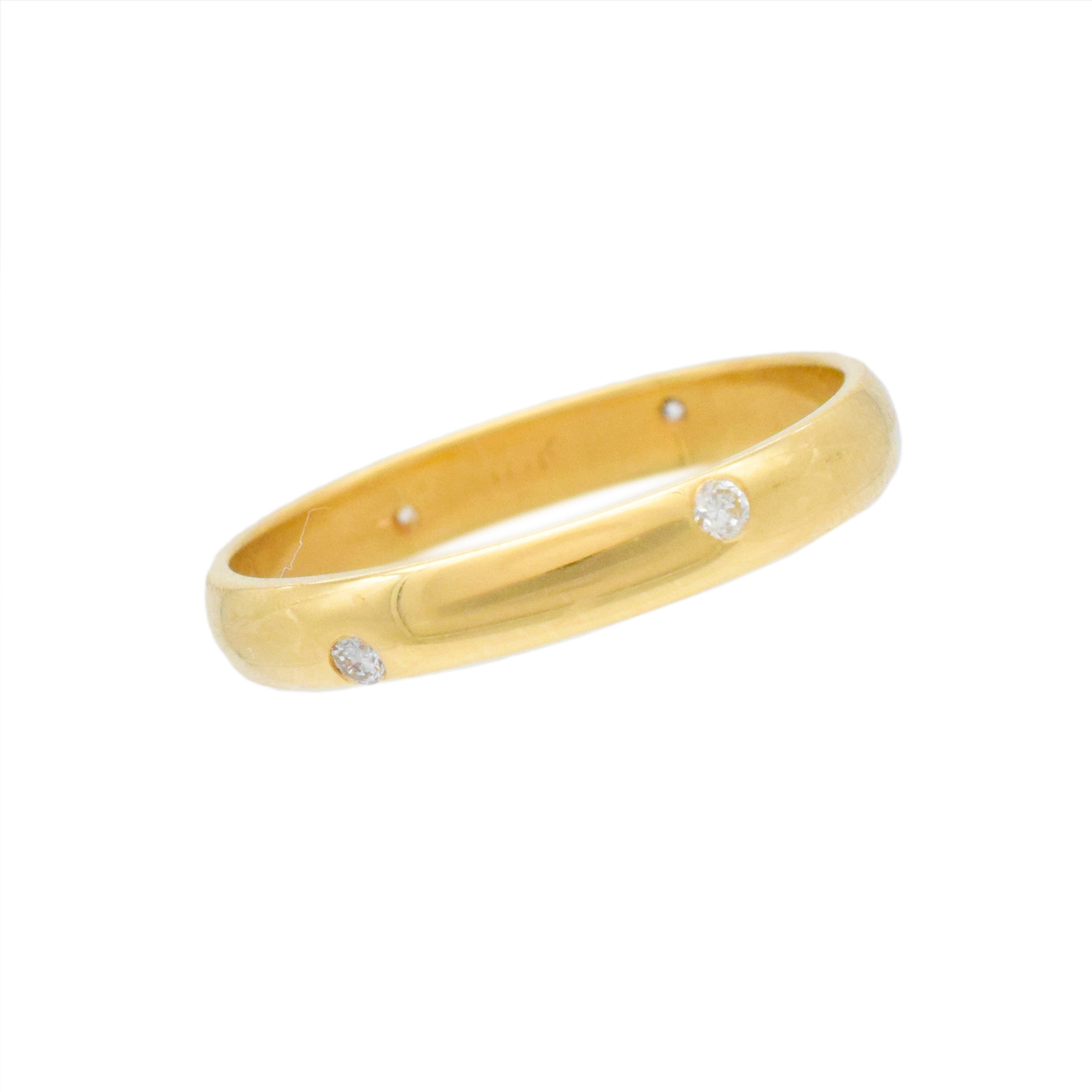 Diamond Etoile Wedding Band In 18k Yellow Gold