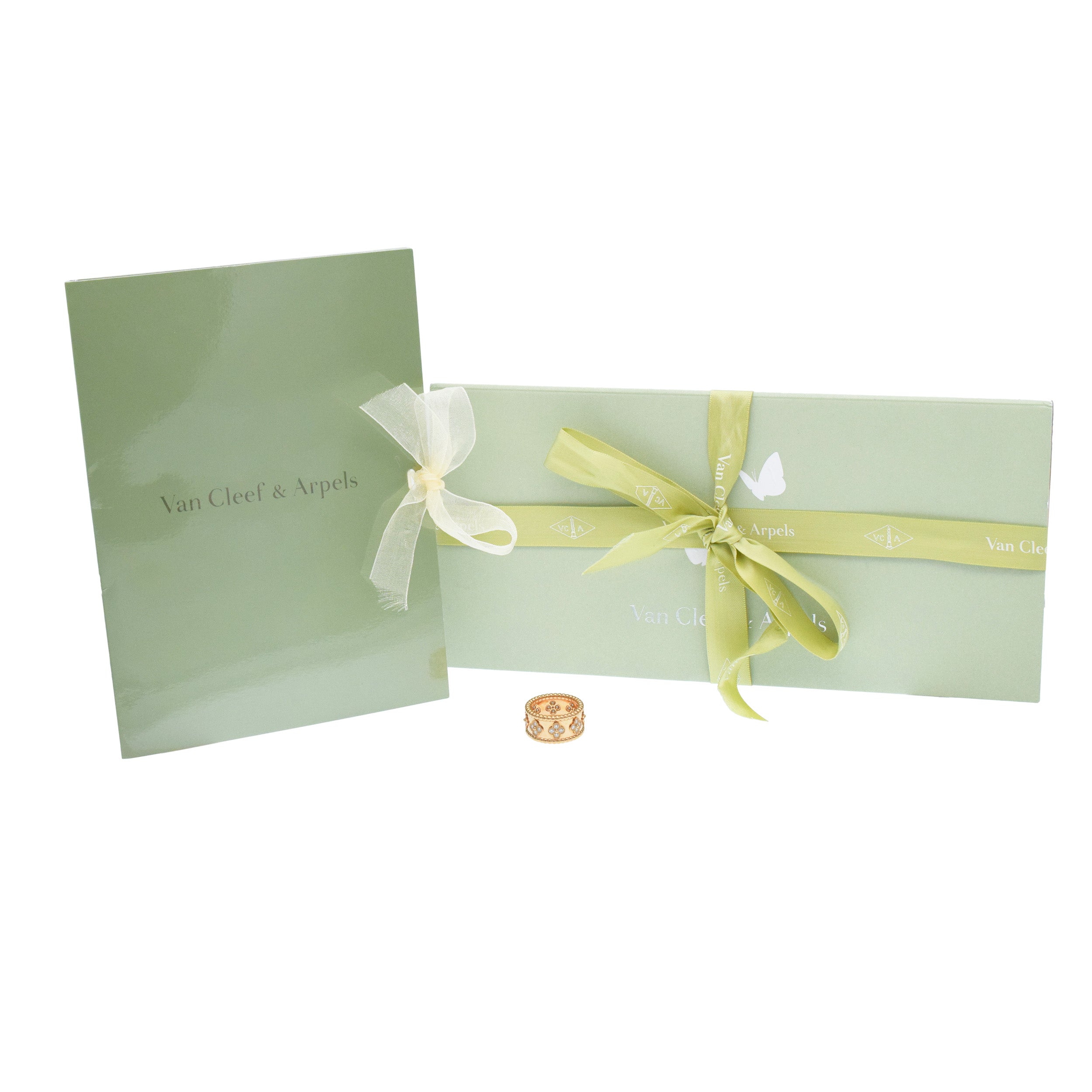 Van Cleef & Arpels Diamond Clovers Ring In 18k Rose Gold