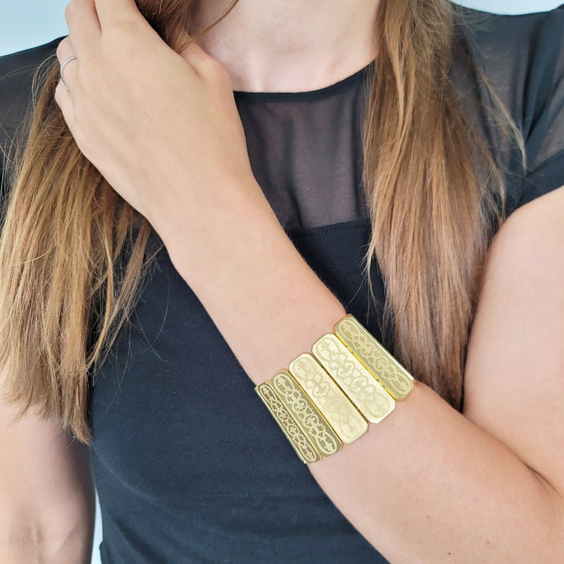 Link Bracelet in 18K Yellow Gold by Youmna