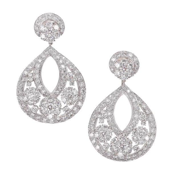 LARGE DIAMOND "SNOWFLAKES" EARRINGS BY VAN CLEEF & ARPELS
