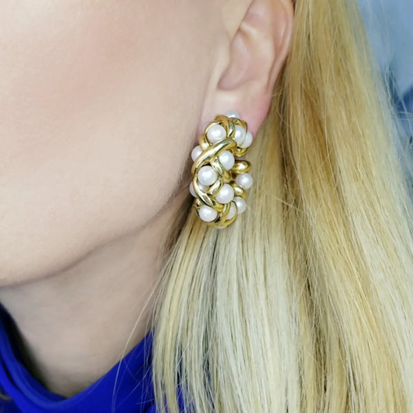 Pearl Hoop Clip-On Earrings in 18k Yellow Gold